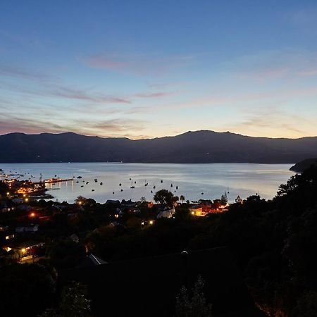 Akaroa Holiday Home Spacious And Quite With Stunning Harbour Views And Close To Town Exterior foto